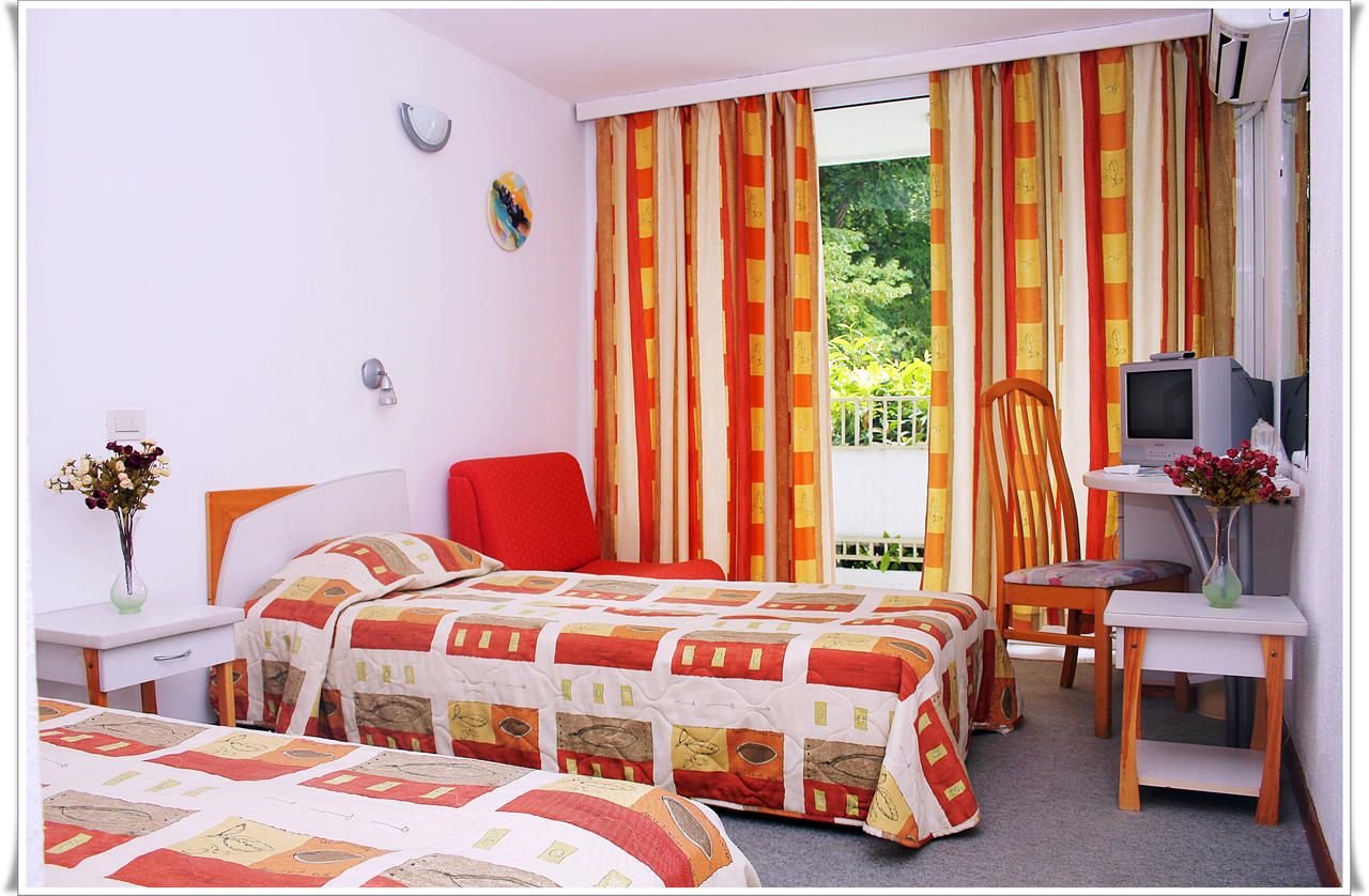 ALTHEA_HOTEL_ALBENA_BULGARIA_AIR_TOUR_TRAVEL